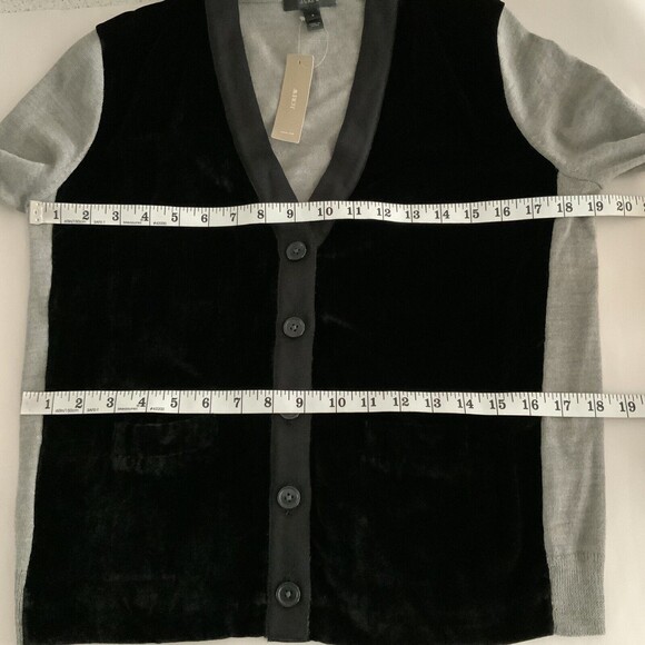 J. Crew Two Toned Sweater Long Sleeve Button Front FLAWED S - Picture 6 of 14